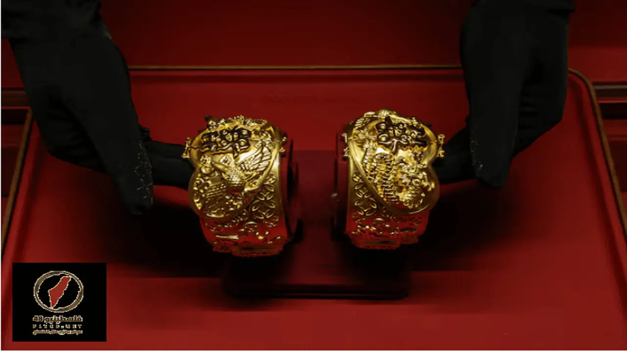 تراجع أسعار الذهب لأدنى مستويات بفعل قوة الدولار والتوترات الإقليمية المستمرة